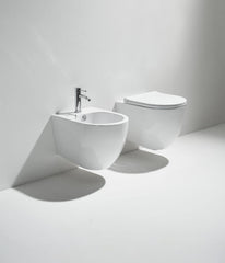 Sanitari Simas serie VIGNONI  sospesi: vaso, sedile soft-close, bidet.